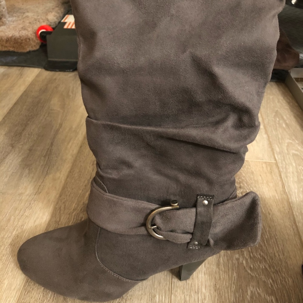 Apt 9 heeled boots
